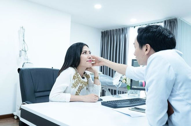 Trước khi tiêm botox nên trình bày rõ tình trạng sức khỏe để bác sĩ nắm thông tin