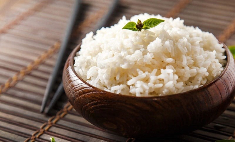 Cơm trắng, xôi, chè, nếp là những món giàu calo vì hàm lượng tinh bột cao