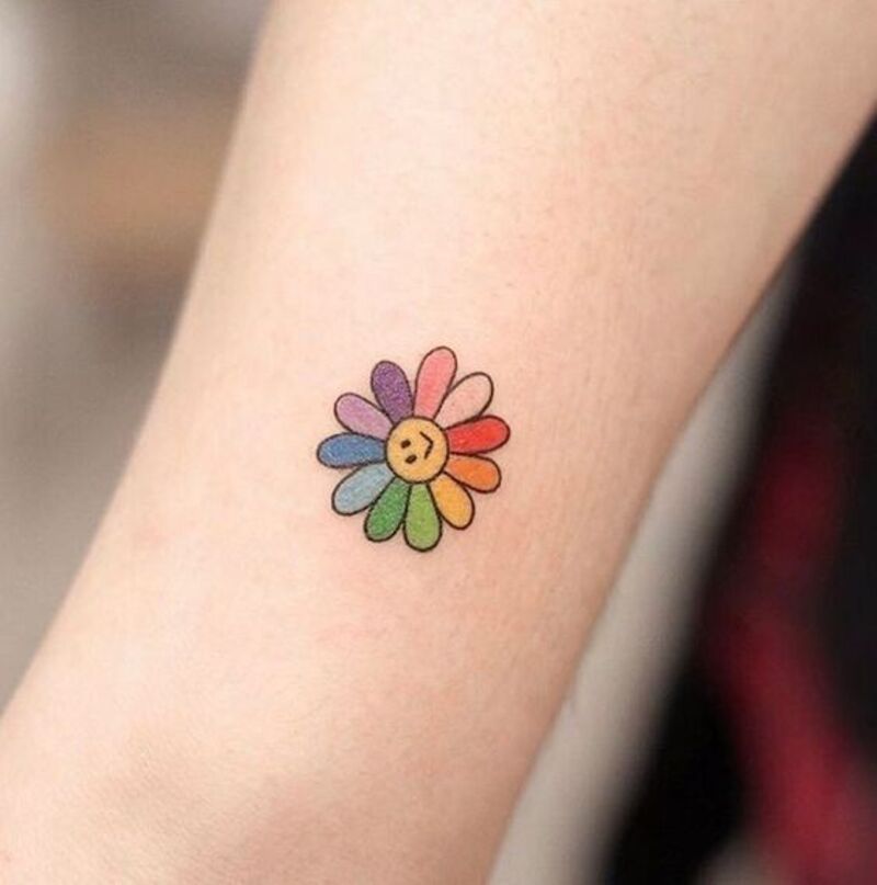 Hình xăm nhỏ nhắn, nhẹ nhàng thích hợp với chị em phụ nữ