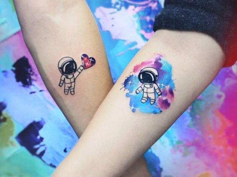 Có thể chọn lựa phong cách này để xăm hình đôi, hình nhóm bạn