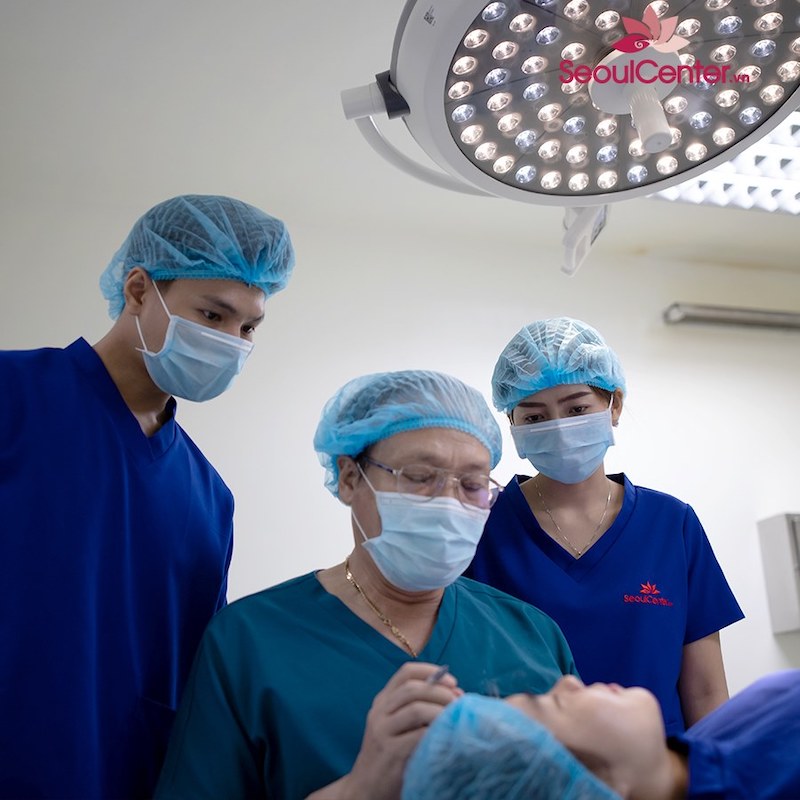 Bác sĩ có trình độ và tay nghề cao
