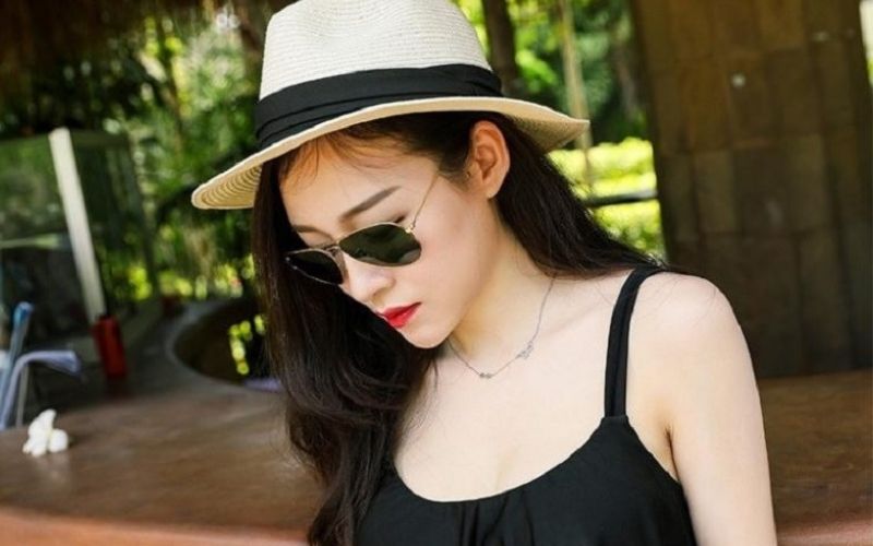 Mũ có vành sẽ khiến khuôn mặt cân đối hơn