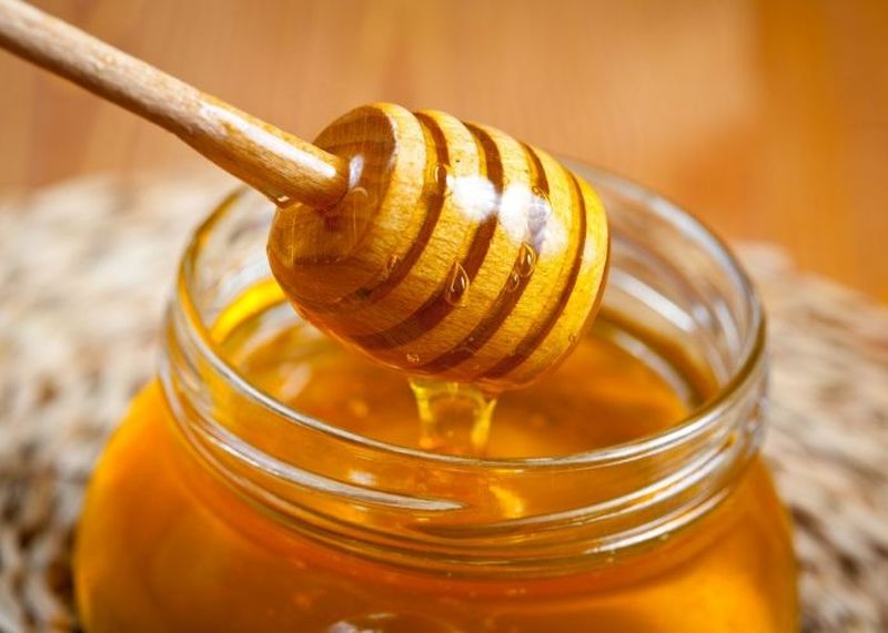 Mật ong với lượng calo cao nhưng không có chất béo nên giảm cân rất nhanh