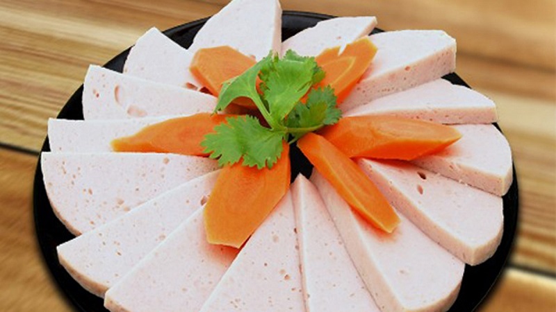 Bạn có thể ăn chả lụa sau khi nâng mũi
