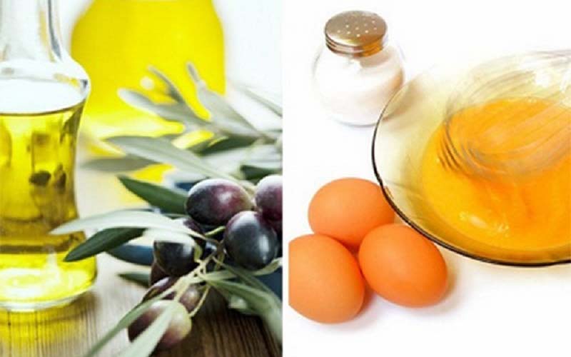 Trứng và dầu ô liu vừa dưỡng ẩm vừa làm sáng hồng da Trứng và dầu ô liu vừa dưỡng ẩm vừa làm sáng hồng da