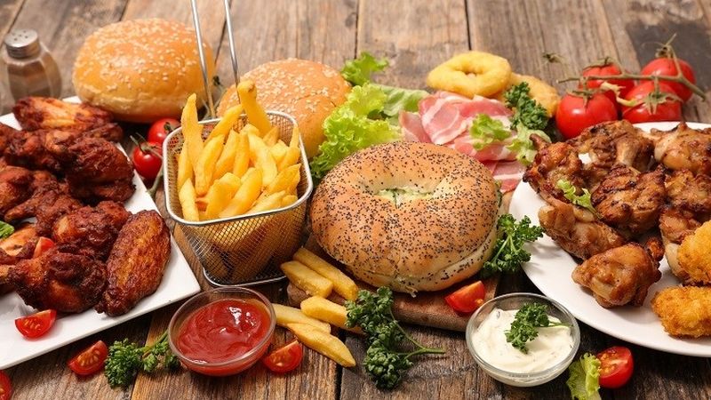 Thực phẩm cần tránh khi giảm cân gây ảnh hưởng nghiêm trọng đến sức khỏe