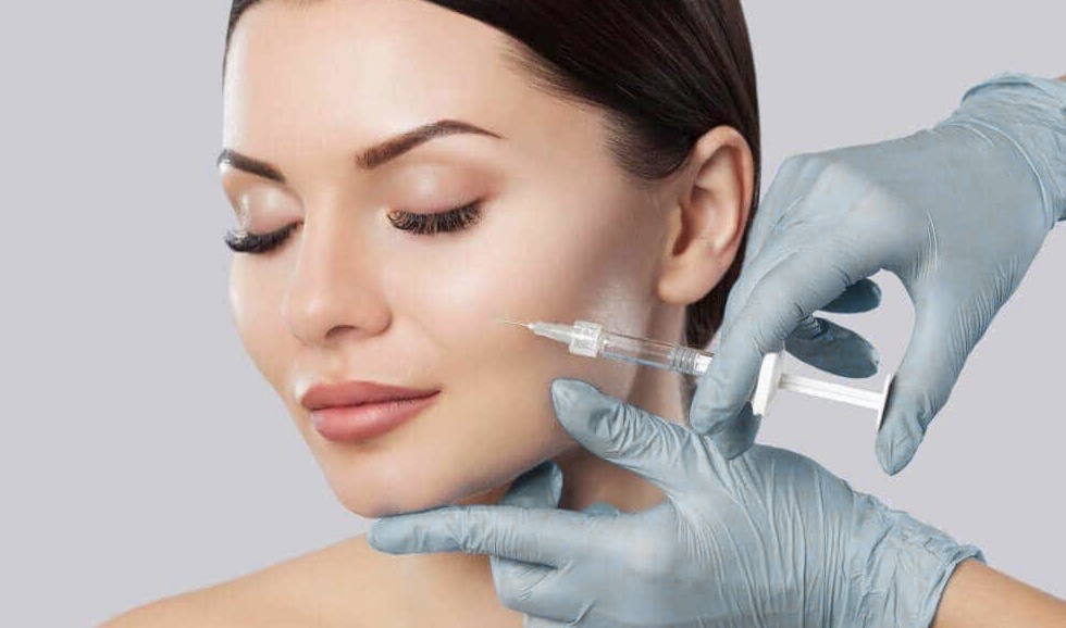 Sau khi tiêm filler cần kiêng ăn để tránh gây tác động đến vùng tiêm Sau khi tiêm filler cần kiêng ăn để tránh gây tác động đến vùng tiêm
