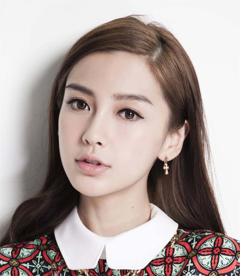 Angelababy là một trong những người đại diện cho tạo hình môi trái tim gợi cảm nhất xứ Trung