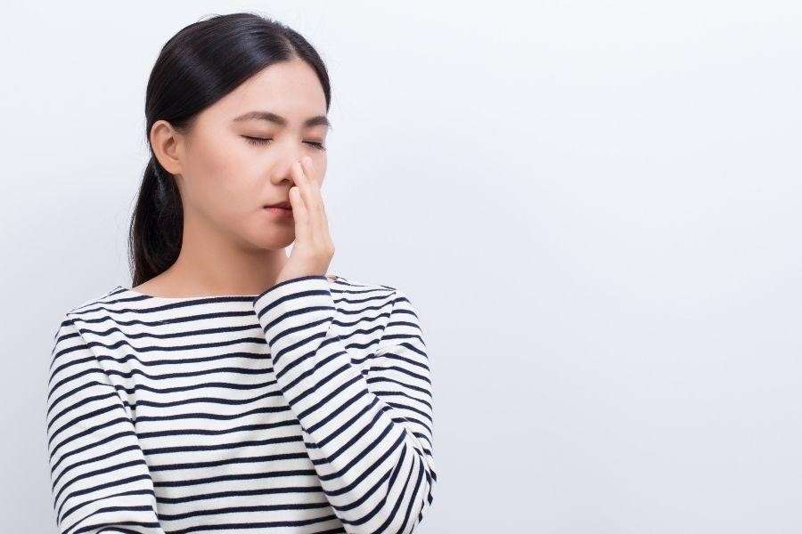 Nếu hiện tượng sưng đau kéo dài thì có thể vùng điều trị đã bị nhiễm trùng