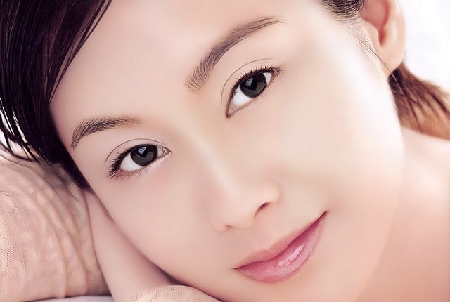 Chân mày vòng nguyệt dịu dàng, nữ tính Chân mày vòng nguyệt dịu dàng, nữ tính
