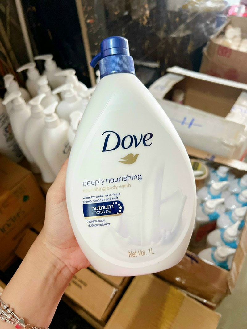 Sữa tắm thơm lâu Dove Deeply Nourishing