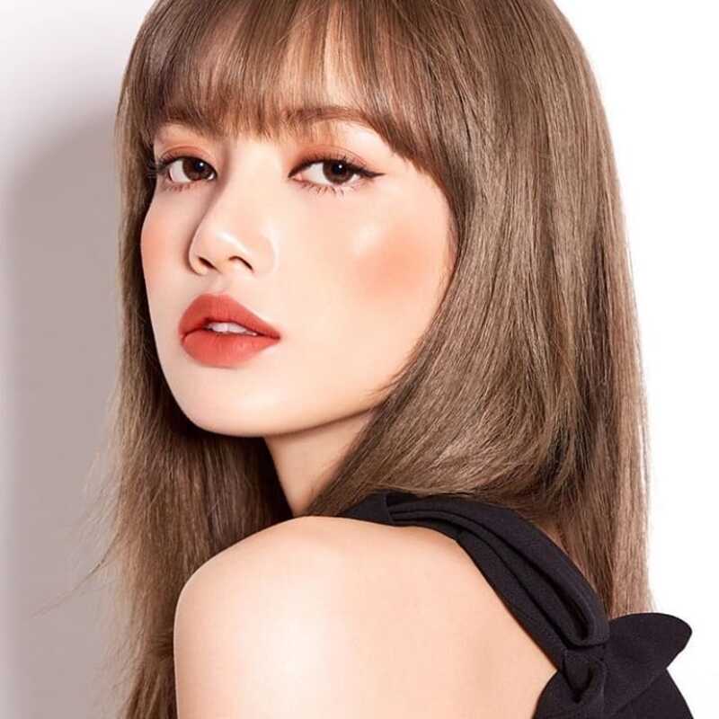 Môi đẹp là môi có độ dày cân đối so với tổng thể