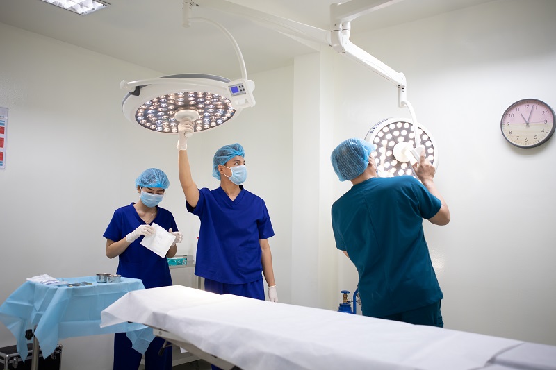 Quá trình chuẩn bị phòng tiêm trước khi tiêm Filler cho khách hàng