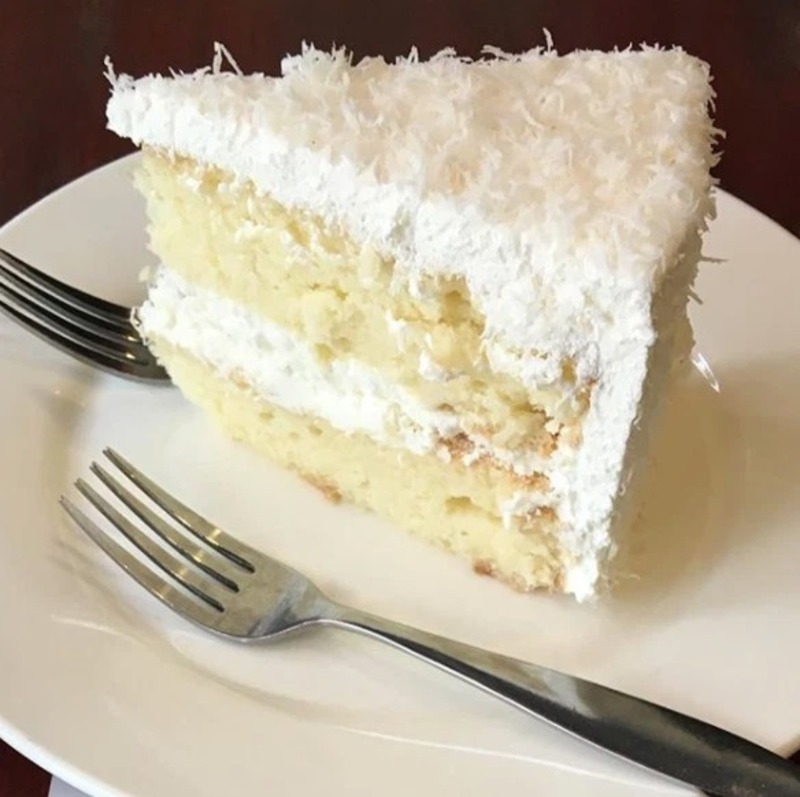 Top 20+ Bánh Kem Sinh Nhật Bao Nhiêu Calo Bánh kem bao nhiêu calo? Ăn bánh kem có tăng cân không? 31 100g bánh kem phô mai chứa khoảng 257 calo