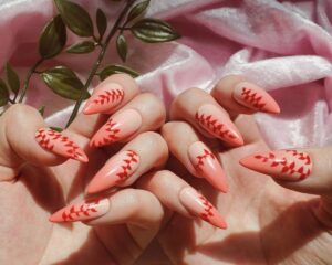 17 mẫu nail hoạt hình đơn giản và dễ thương nhất cho nàng 27 Mẫu nail hoạt hình Thủy thủ Mặt trăng độc đáo, ấn tượng