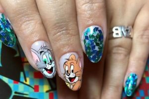 17 mẫu nail hoạt hình đơn giản và dễ thương nhất cho nàng 35 Mẫu nail Chip & Dale phù hợp với những cô nàng năng động
