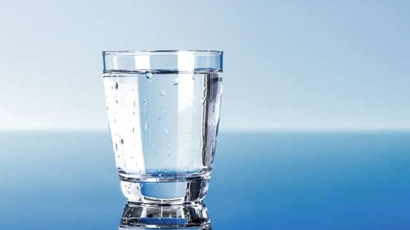 Top 20+ Chân Tự Nhiên Bị Sưng Phù Đau Nhức Môi tự nhiên bị sưng có sao không? Cách khắc phục thế nào? 68 Nước ấm thúc đẩy quá trình tuần hoàn trên môi