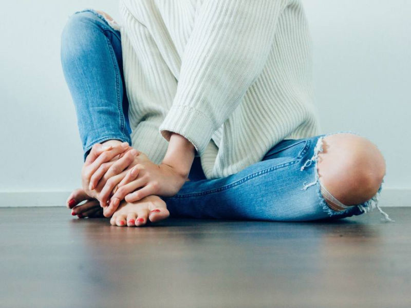 Top 20+ Vùng Kín Bị Sưng Đỏ Và Rát Vùng kín bị sưng một bên do dâu? Có nguy hiểm không? 26 Mặc quần chật có thể khiến môi bé sưng tấy
