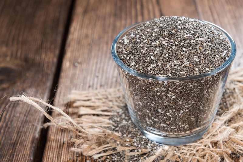 Uống hạt chia quá liều có thể gây ra nhiều ảnh hưởng xấu cho cơ thể