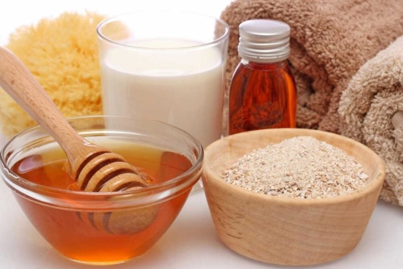 Top 20+ Cách Làm Mặt Nạ Dưỡng Da Bằng Mật Ong Làm trắng da bằng mật ong cực kỳ hiệu quả với những bí quyết sao đây 49 Bột cám gạo có nhiều công dụng tuyệt vời trong việc giúp làn da trắng sáng