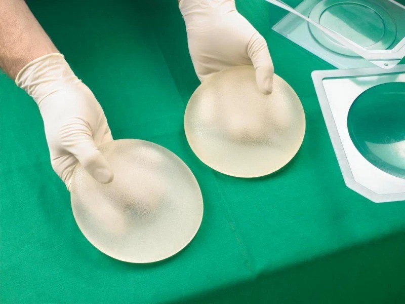 Các loại túi chuyên dụng được dùng trong thẩm mỹ nâng ngực