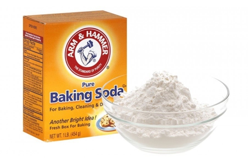 Baking soda không chỉ giúp giảm mụn cám mà còn cải thiện các vấn đề khác trên da