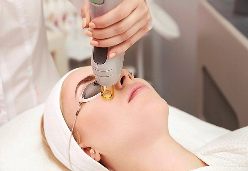 Công nghệ Laser Fractional CO2 tái tạo giúp da trẻ trung và tươi tắn