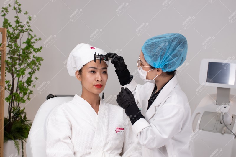 Chân mày điêu khắc phù hợp với khuôn mặt là một điều vô cùng quan trọng