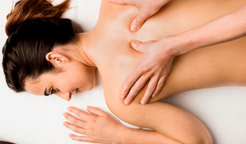 Massage Shiatsu được phát minh bởi Tokujiro Namikoshi đến từ Nhật Bản