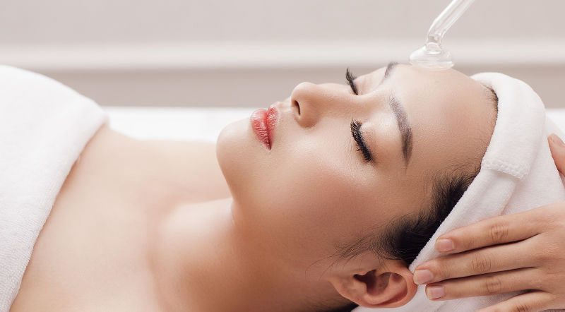 Điều trị mụn chuyên sâu tại Mire Home Spa tại Nha Trang