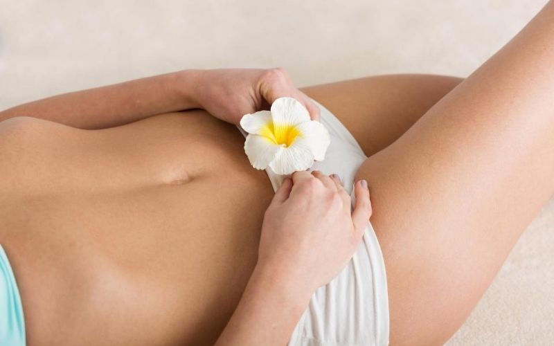 Chỉ dùng để vá màng trinh là loại tự tiêu rất an toàn cho sức khỏe