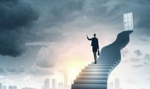 Dáng lông mày có xương nhô cao ở phụ nữ