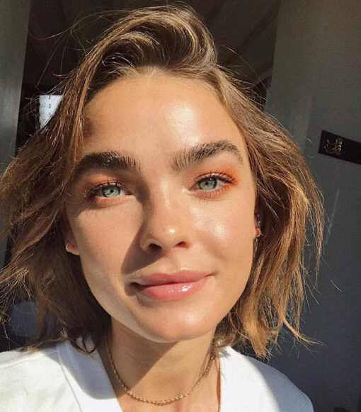 Khách hàng tư vấn dịch vụ làm đẹp tại Seoul Spa