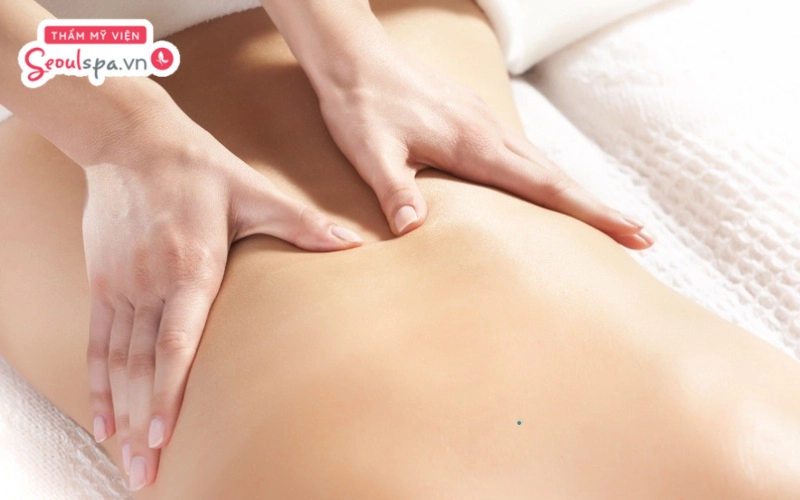 Nốt ruồi xanh nằm trên lưng là người thiếu lập trường và dễ rơi vào trạng thái bất an, lo toan