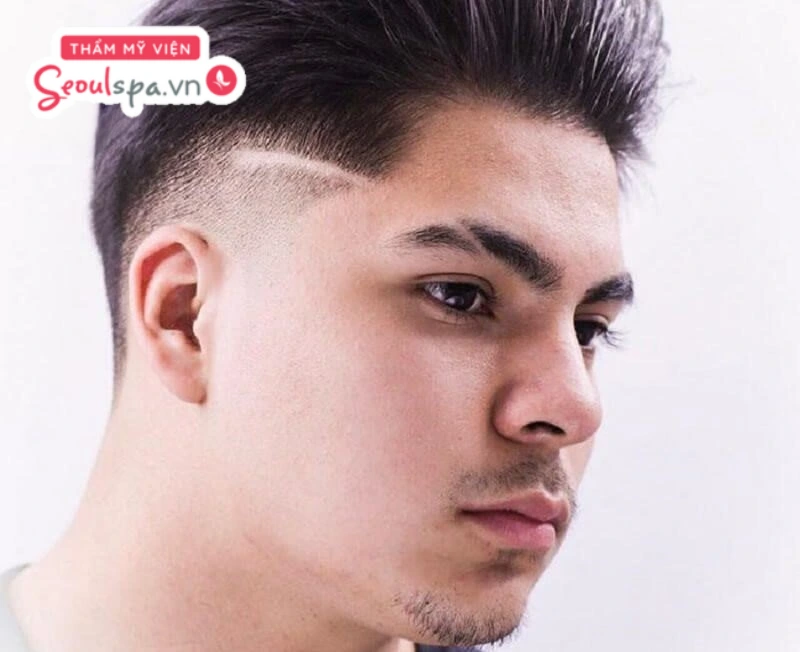 Đàn ông có chân mày đứt đoạn được cho là tướng chân mày xấu và có thể ảnh hưởng nhiều đến vận may của từng người