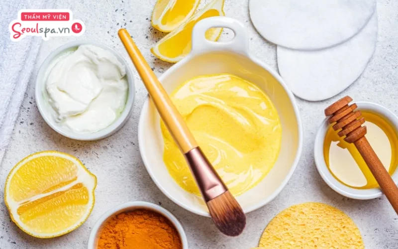 Lông chân có tự rụng không? Kết hợp bột nghệ và sữa chua là cách làm mềm và suy yếu nang lông hiệu quả