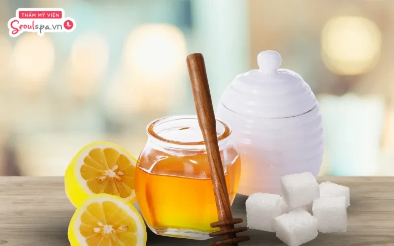 Kết hợp đường, chanh và mật ong là công thức wax lông hiệu quả và an toàn cho da mà không tiềm ẩn nguy cơ viêm nhiễm