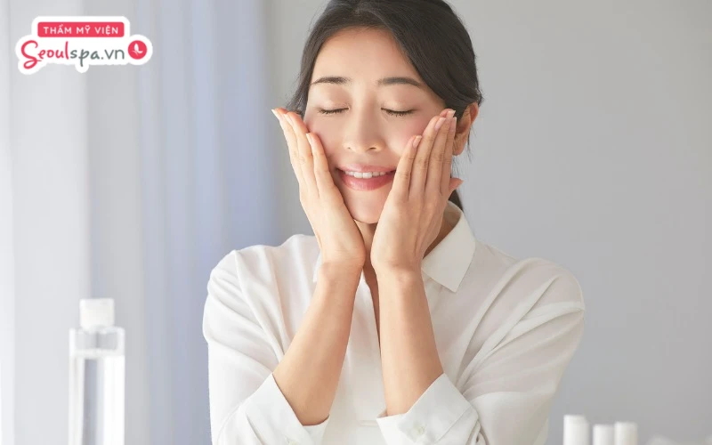 Chăm sóc da mặt đúng cách trước và sau khi thực hiện là lưu ý quan trọng để đạt hiệu quả triệt lông tối ưu