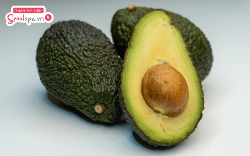 Sử dụng bơ đúng cách được cho là cách giúp loại bỏ lông và cấp ẩm giúp da nhanh phục hồi hiệu quả