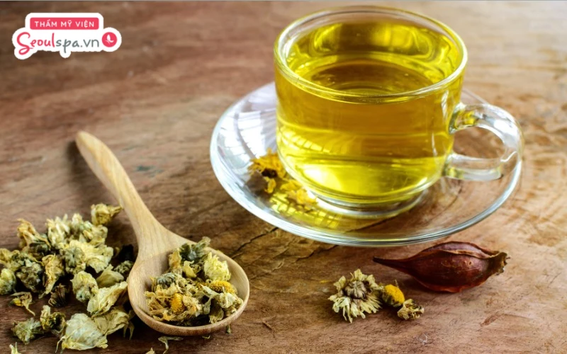 Làm rụng lông chân với trà hoa cúc có thể đem lại hiệu quả loại bỏ lông an toàn nếu kiên trì thực hiện với tần suất phù hợp