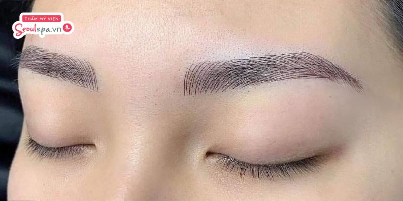 Sau 2 tuần điêu khắc chân mày, mực xăm sẽ bước vào giai đoạn phục hồi, tái tạo và lên màu 