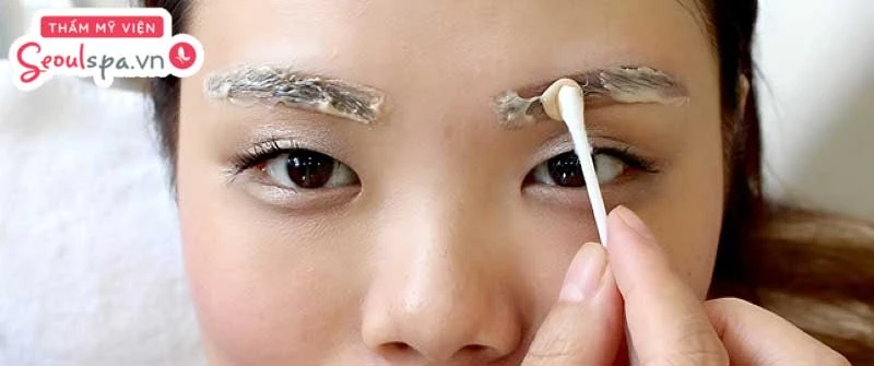 Xóa xăm chân mày tại nhà chỉ đem lại hiệu quả nhất định với mực xăm mới và chưa bám quá sâu vào da