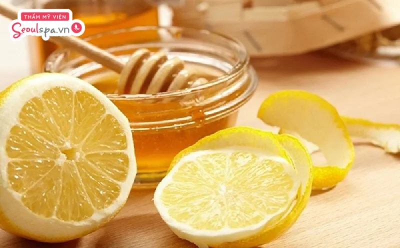 Kết hợp mật ong và chanh tạo hỗn hợp triệt lông nách