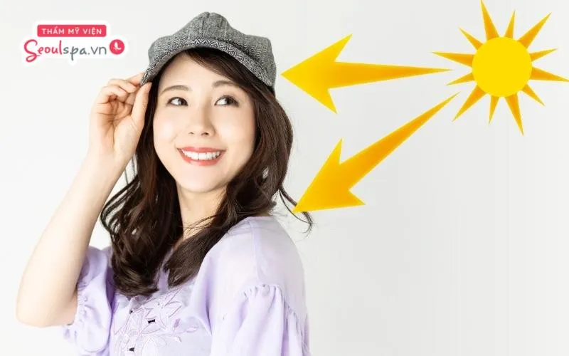 Đội nón rộng vành và che chắn chân mày khỏi tác động tiêu cực từ môi trường, ánh nắng mặt trời để bảo vệ chân mày sau phun