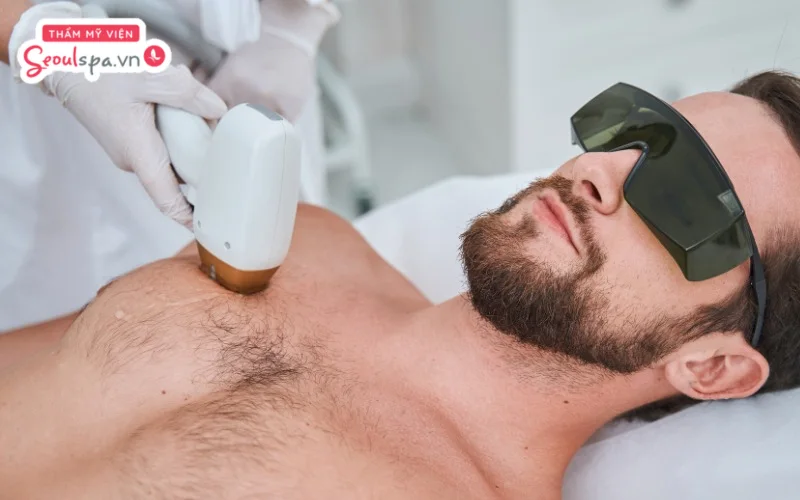 Diode Laser là công nghệ triệt lông hiện đại tích hợp đầu làm lạnh giúp giảm thiểu nguy cơ nóng rát, khó chịu khi thực hiện