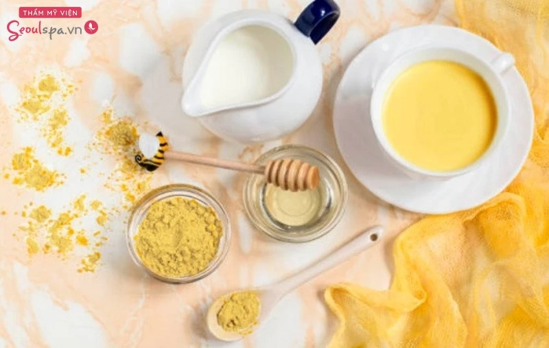 Hỗn hợp nghệ và sữa tươi giúp loại bỏ lông vùng kín an toàn