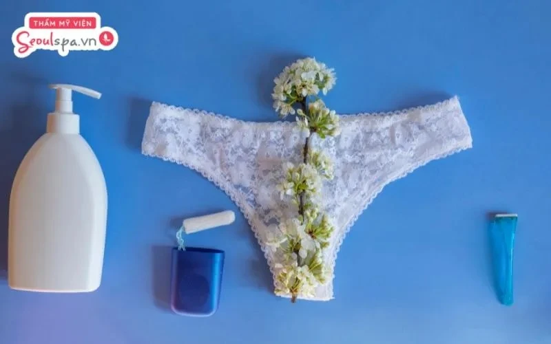 Thực hiện chăm sóc vùng da bikini đúng cách và tránh xa các sản phẩm chứa nhiều hóa chất vì dễ tiềm ẩn nguy cơ kích ứng