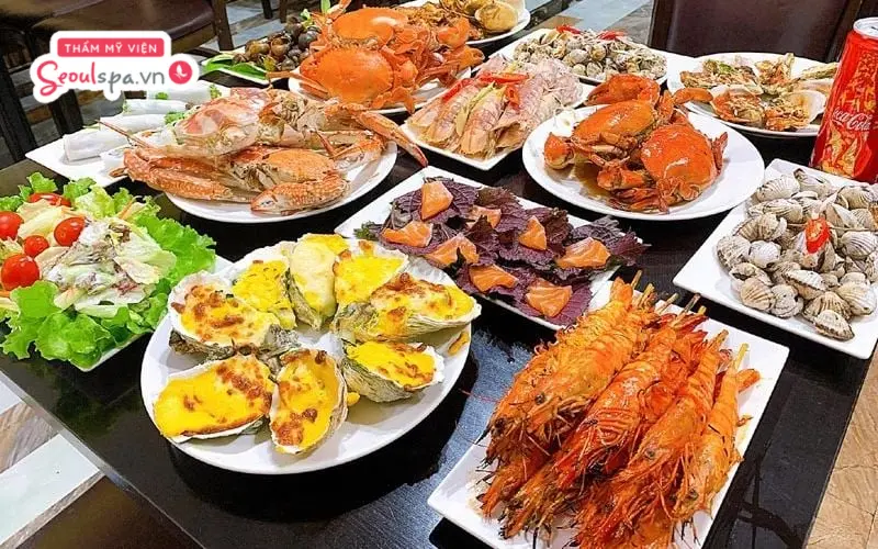 Không nên ăn hải sản sau phun mày vài tuần để tránh bị kích ứng, dị ứng, ngứa ngáy
