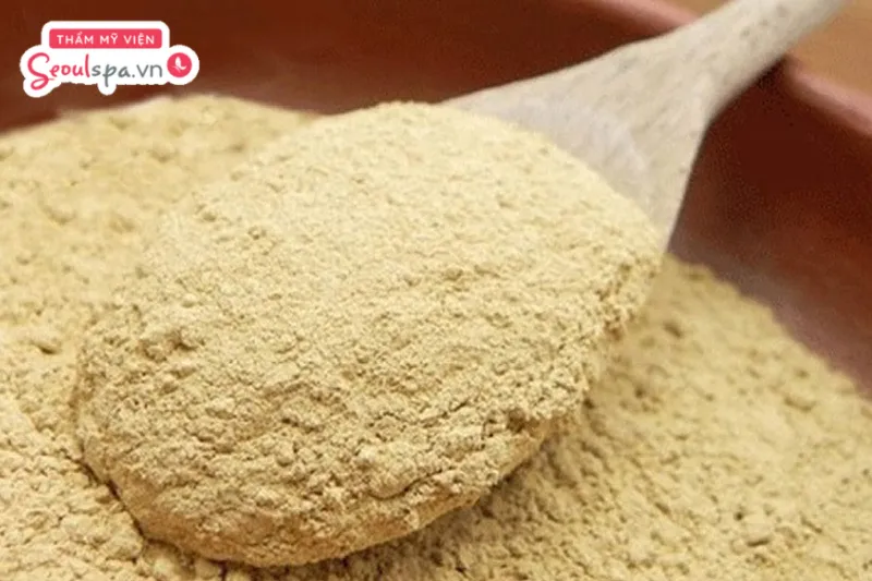 Cám gạo có nhiều tác dụng làm đẹp được nhiều chị em tin tưởng