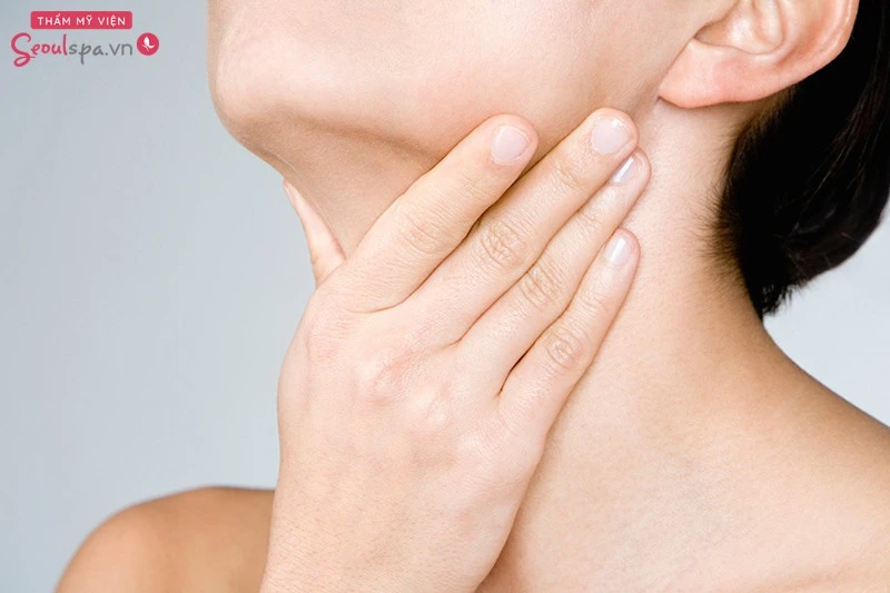 Lông tài bên dưới cằm cũng báo hiệu cho bạn về một tương lai tốt đẹp